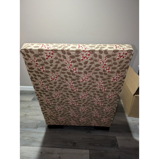 High-quality Lee Industries 3018-01 tall-back accent chair, made in the USA. Manufactured December 8, 2011. This is a...