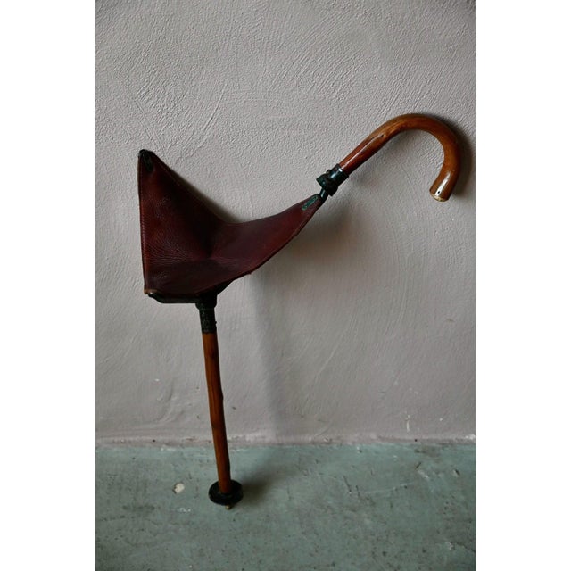 20th Century English Hunting Walking Stick with Seat in Bamboo, Leather and Metal, 1960s For Sale - Image 12 of 13