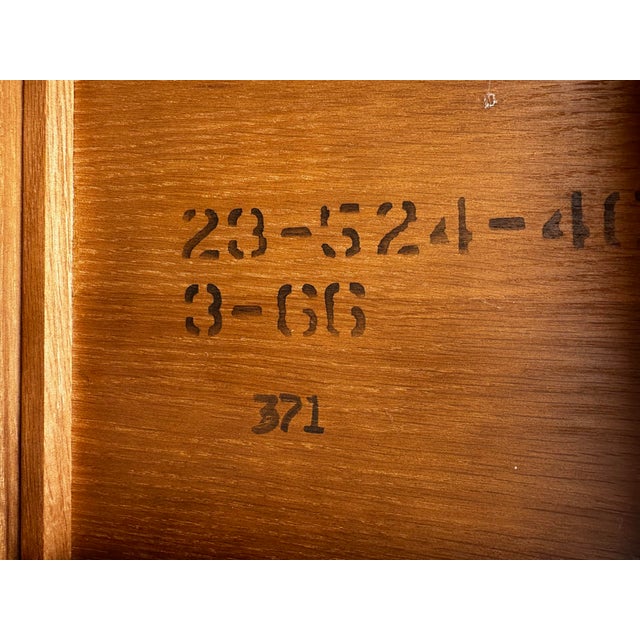 Brown MCM Drexel Grand Tour Burl Wood Table For Sale - Image 8 of 9
