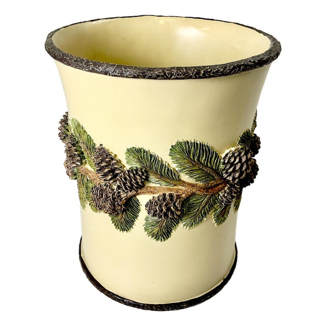 1980s Vintage Arts & Crafts Adirondack Black Forest Pine Cone Accent Wastebasket For Sale