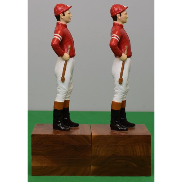 Jockey Sz: 9 1/4"H Base Sz: 3"H x 4"Sq