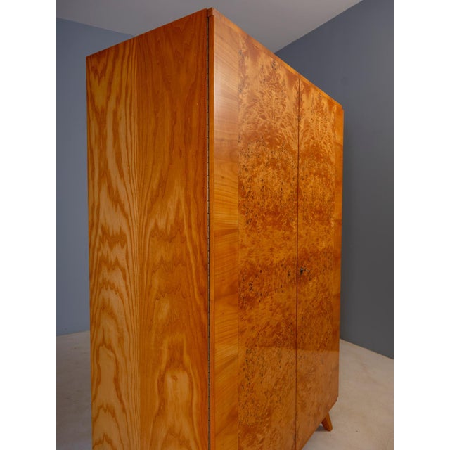 Vintage Wardrobe in Burl Wood Veneer, Czechoslovakia, 1970 For Sale - Image 9 of 18