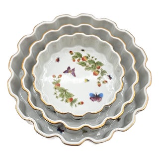 Set of 3 Ardalt Lenwile Japan Porcelain Baking Dishes – Strawberry Butterfly Pattern With Gold Trim – Oven to Table For Sale