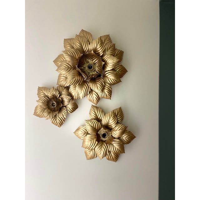 Wall Lights in Gilt Metal from Masca, Italy, 1970s, Set of 3 For Sale - Image 9 of 9