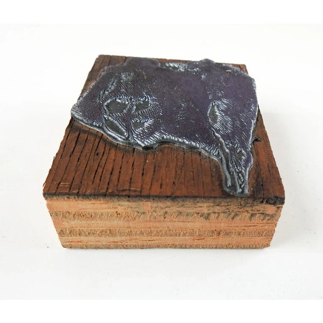 Shabby Chic Vintage Etched Metal & Wood Print Block Nude Figures For Sale - Image 3 of 5