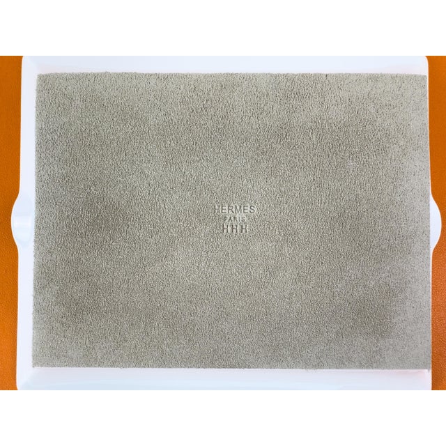 Hermès Paris Cheval D’Orient (Horse of the Orient) Porcelain Ashtray, New in Box For Sale - Image 11 of 11