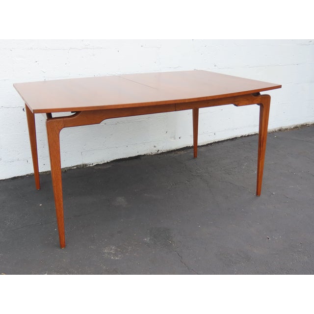 Mid-Century Modern Young Furniture Mid Century Floating Top Sculptura Dining Table Six Chairs 6649 For Sale - Image 3 of 18