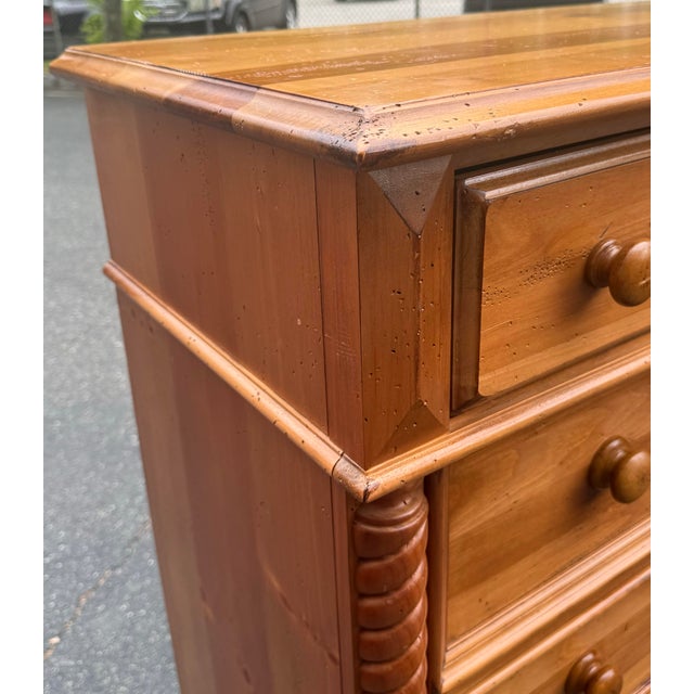 Wood Broyhill Yorkshire Market Rustic Pine Farmhouse Dresser For Sale - Image 7 of 12