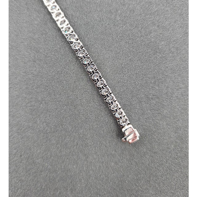 10.30 Ct Oval Cut Tennis Bracelet For Sale In Chicago - Image 6 of 9