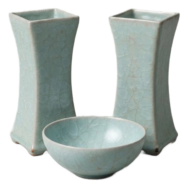 3pc Chinese Ge Type Guan Crackle Glaze Celadon Set: Pair Square Vases & Bowl For Sale