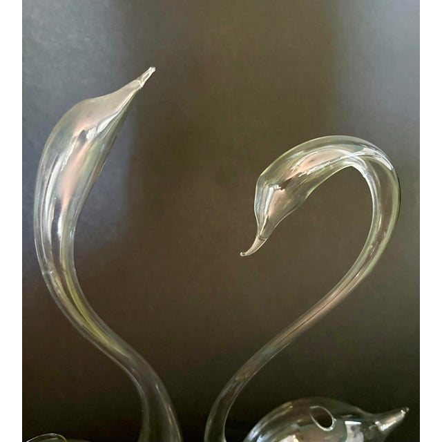 Vintage Pair of Delicate Glass Swan Bud Vases – Elegant Clear Figural Glass Decor For Sale In Miami - Image 6 of 9