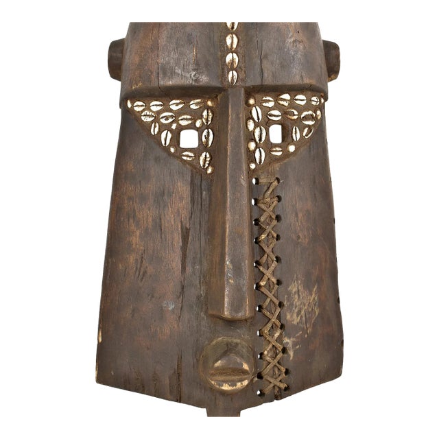 Early 20th Century Yaure Baule Portrait Mblo Mask Côte d'Ivoire For Sale