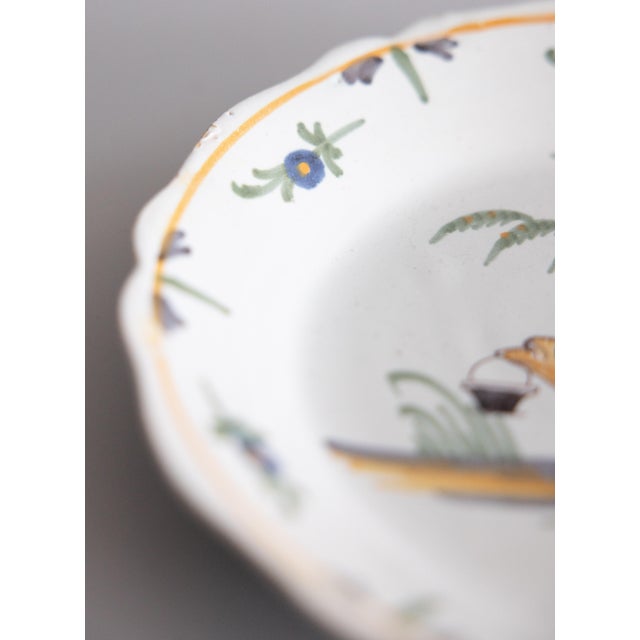 18th Century French Faience Nevers Dog Plate For Sale - Image 4 of 8