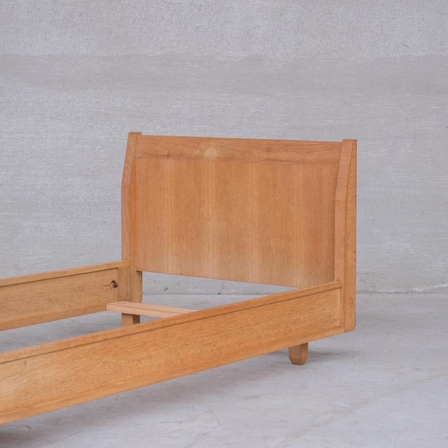 Mid-Century French Oak Single Bed by Guillerme et Chambron For Sale - Image 9 of 12
