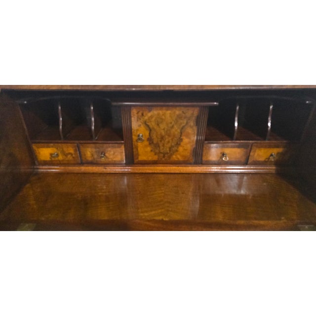 Queen Anne Burr Walnut Bureau, 1920 For Sale - Image 14 of 16