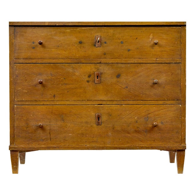 Traditional Swedish Painted Chest of Drawers, 1850 For Sale