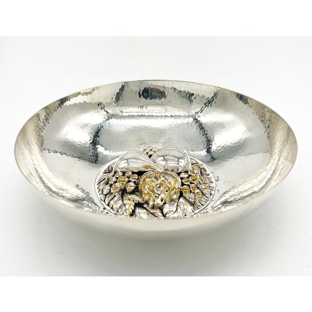 Silver Vintage Trompe l'Oeil Portuguese Silverplate Fruit Motif Bowl – Hollywood Regency / European Traditional For Sale - Image 8 of 11