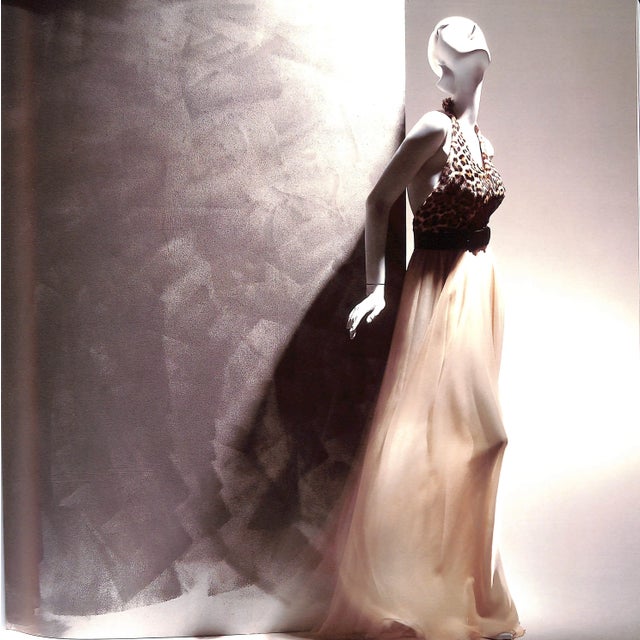 "Bill Blass an American Designer" 2002 O'hagan, Helen, Rowold, Kathleen and Vollbracht, Michael For Sale - Image 12 of 12