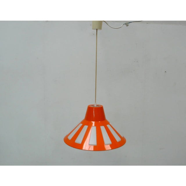 Mid-Century Modern Space Age UFO Pendant Lamp in Orange & White, 1970s For Sale - Image 4 of 5