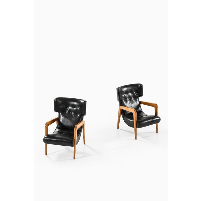 Easy Chairs in Leather and Birch, 1950s, Set of 2 For Sale - Image 3 of 12