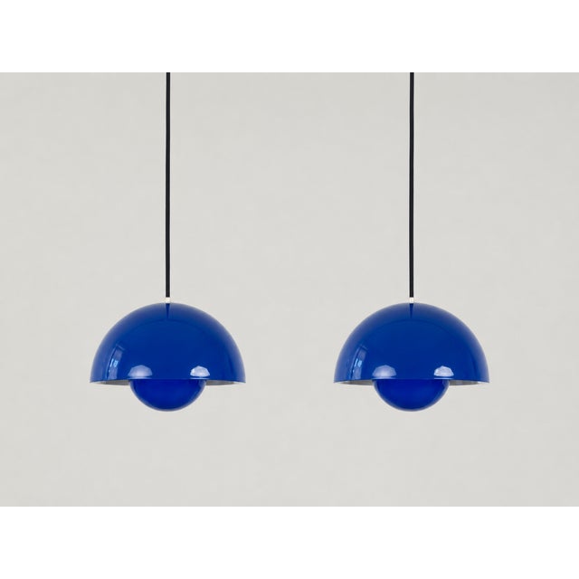 Paint Vintage FlowerPot Pendant Lamps by Verner Panton for Louis Poulsen, Set of 2 For Sale - Image 7 of 12