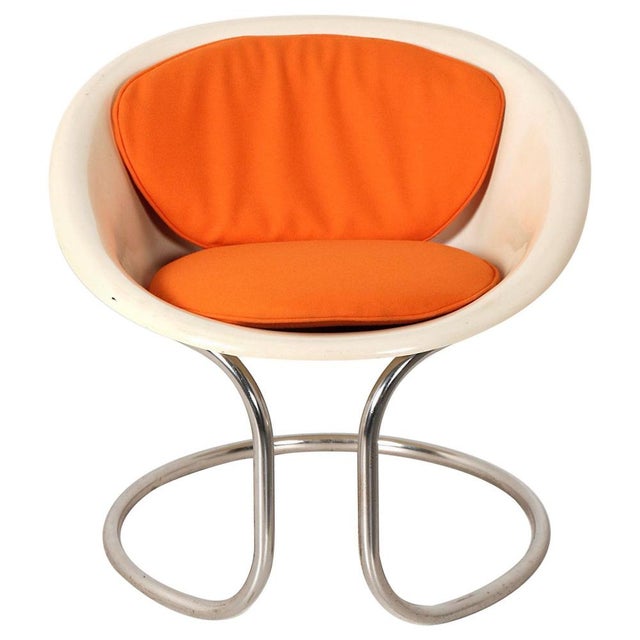 1970s Vintage Small Fiberglass Armchair in Metal and Textile, Italy, 1970s For Sale - Image 5 of 5