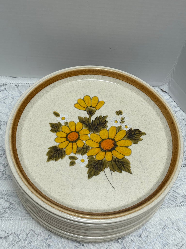 Vintage Midcentury Mikasa “Melissa” Floral Stoneware Dinner Plates
