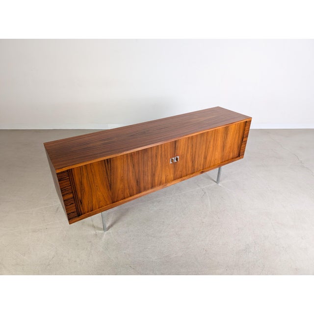 RY 25 Sideboard in Rosewood by Hans J. Wegner for Ry Møbler, 1960s For Sale - Image 12 of 17
