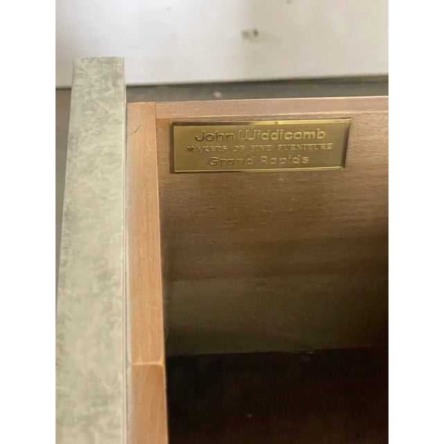 Taupe Vintage Hollywood Regency Style 3-Drawer Nightstands by John Widdicomb - a Pair For Sale - Image 8 of 13