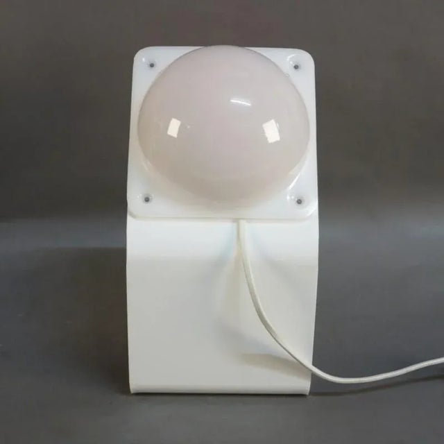 1970s Orange Table Lamp from Guzzini, 1970s For Sale - Image 5 of 10