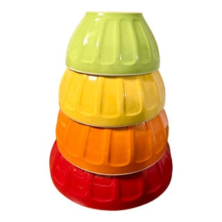 1990s Modern Colorful Ribbed Nesting Bowls - Set of 4 For Sale