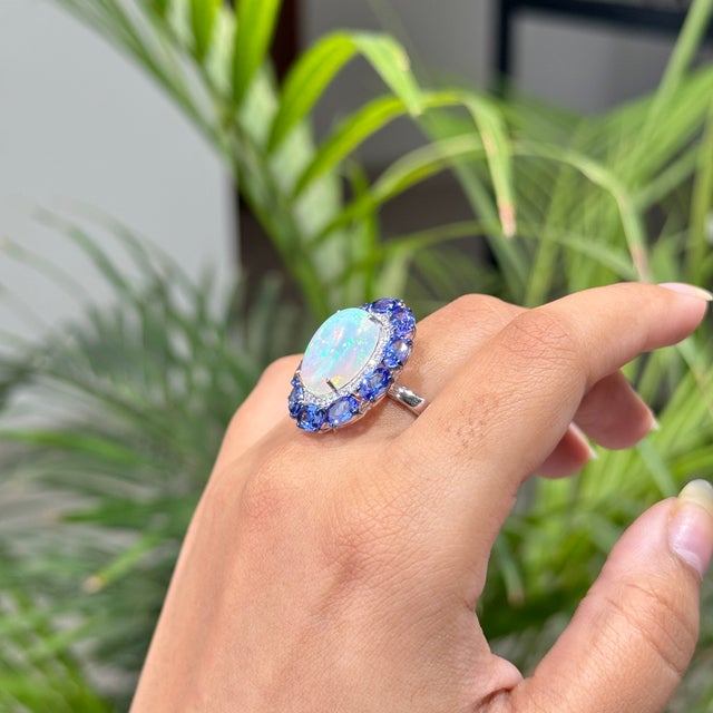 18k Gold Vintage 10.96 Carat Cocktail Ring Size 6.5 - Fire Opal & Royal Blue Sapphires For Sale In New York - Image 6 of 18