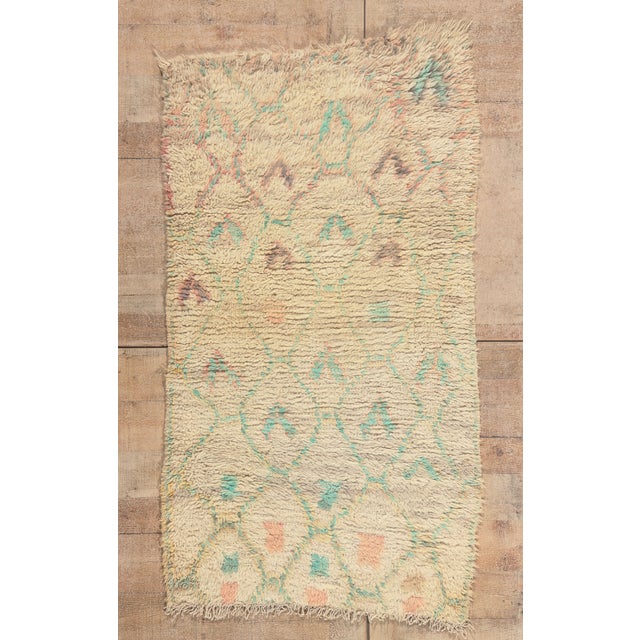 Vintage Azilal Moroccan Rug, 02'08 X 05'02 For Sale - Image 10 of 10