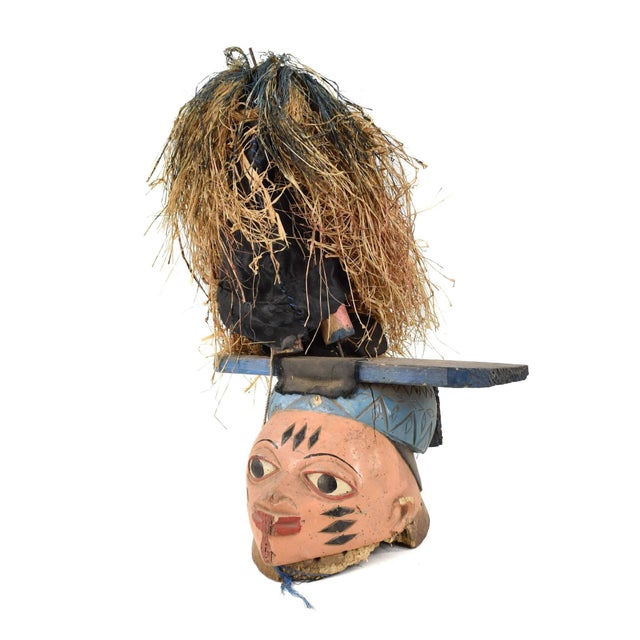 Early 20th Century Yoruba Gelede Mask with Raffia Figure Nigeria For Sale In Denver - Image 6 of 7