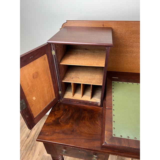 Traditional Antique Sheraton Mahogany Plantation Writing C. Mid 19th Century For Sale - Image 3 of 13