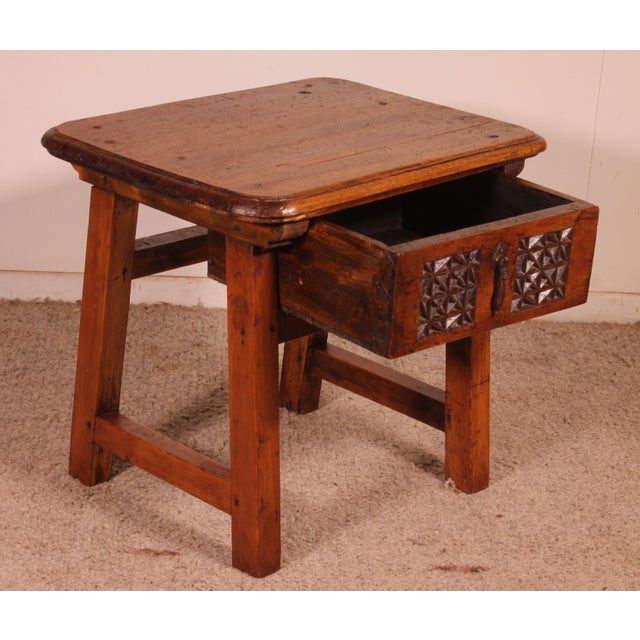 Wood Small Spanish Table, 18th Century For Sale - Image 7 of 10