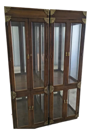 Vintage Thomasville Lighted Curio Cabinets, A Pair