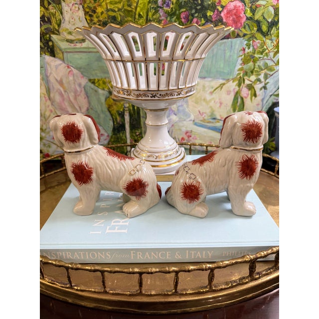 Charming Pair of Vintage Staffordshire Style Spaniels With Gilt Chain Collars and Parted Legs, Red & Cream Porcelain Dogs For Sale - Image 9 of 17