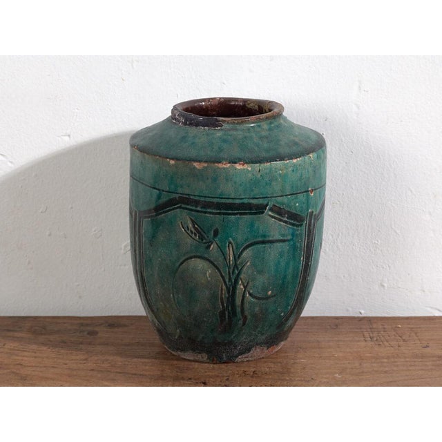 Antique Chinese Vase in Ceramic For Sale - Image 5 of 7