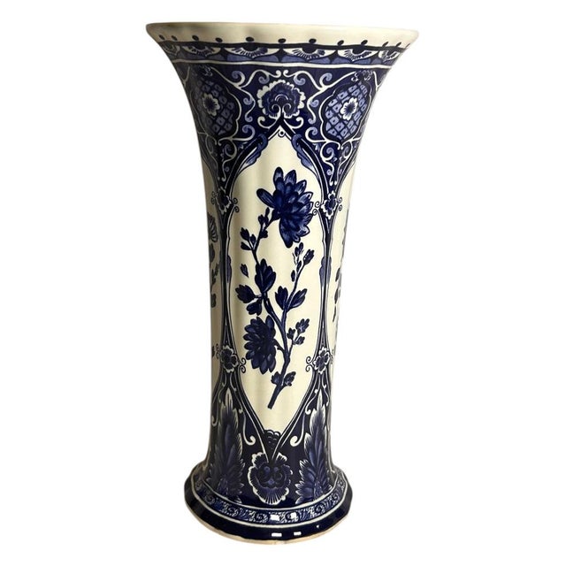 Ceramic Large Royal Sphinx Blue Garniture Set by Boch Delft, 20th Century, Set of 3 For Sale - Image 7 of 18