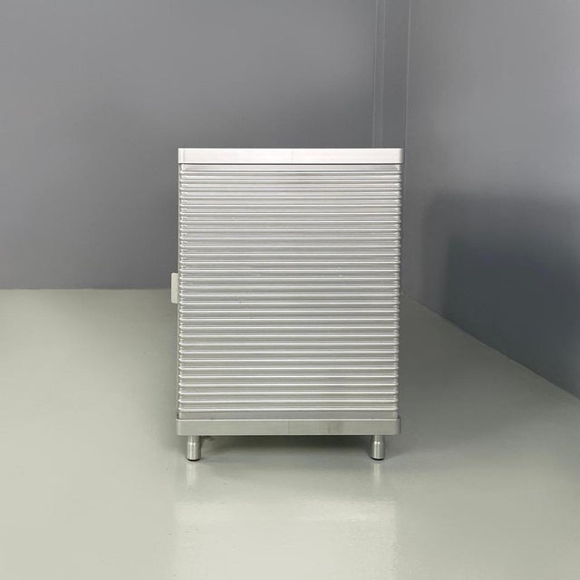 Italian Industrial Modern Aluminum and Glass Sideboard from Ycami, 1990s For Sale - Image 4 of 18