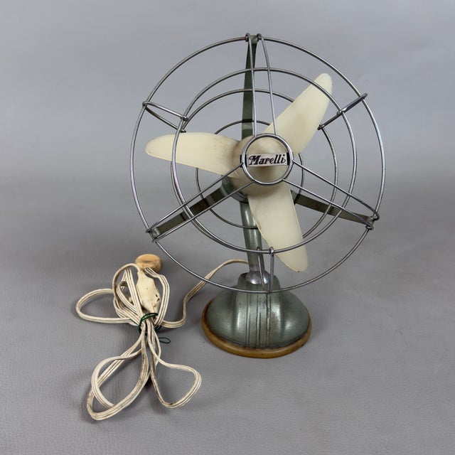 Vintage Metal Table Fan from Marelli, 1960s For Sale - Image 6 of 11