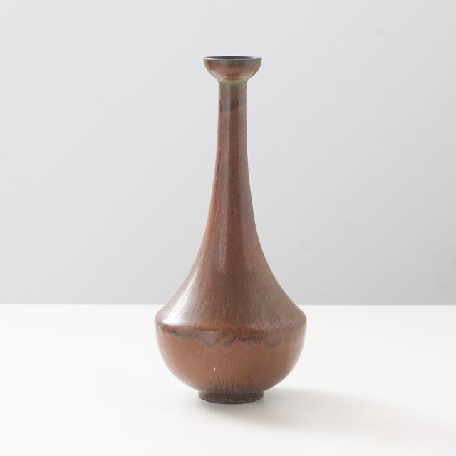 Mid-Century Modern Brown Haresfur Glazed Stoneware Vase by Gunnar Nylund For Sale - Image 3 of 6