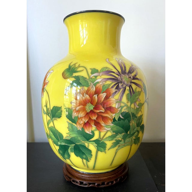 Japanese Japanese Cloisonné Vase Ando Jubei with Storage Box For Sale - Image 3 of 16
