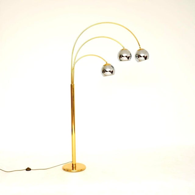 Mid-Century Modern Vintage Italian Arc Floor Lamp in Brass and Chrome, 1970s For Sale - Image 3 of 9