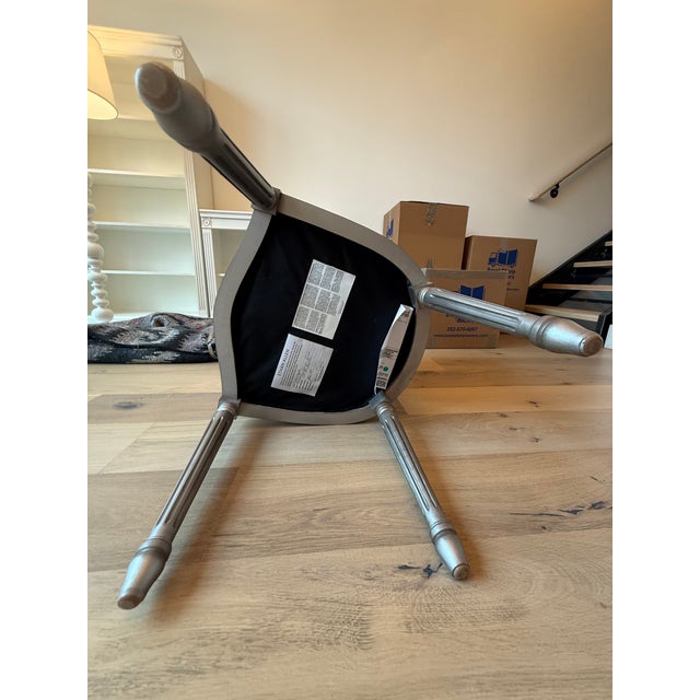 2010s Ethan Allen Round-Back Accent Chair in Floral Upholstery – Louis XVI Style For Sale - Image 5 of 6