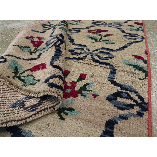 Galerie Shabab Collection Mid-20th Century Turkish Anatolian Throw Rug For Sale In New York - Image 6 of 6