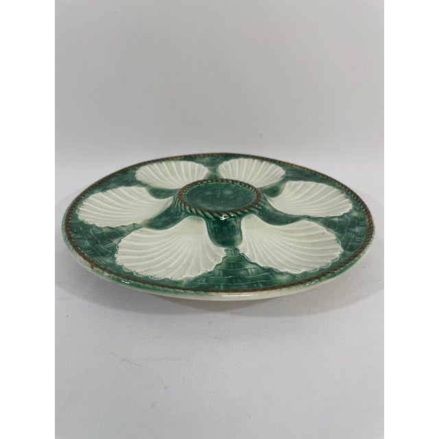 1950s Vintage 1950s French Longchamp Green and White Oyster Plate For Sale - Image 5 of 16
