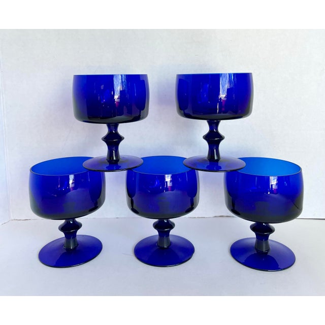 Glass Mid-Century Modern Cobalt Blue Sculptural Stemmed Goblet Glasses, Set of 5 For Sale - Image 7 of 7