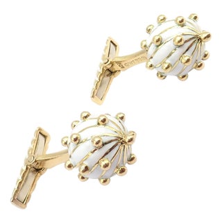 Vintage! David Webb Yellow Gold White Enamel Ball Spike Cufflinks, Pair For Sale